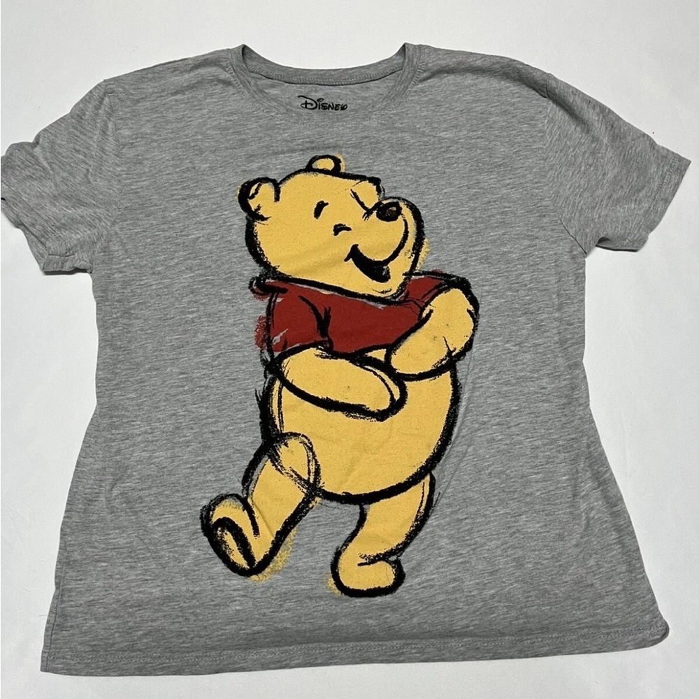 Vintage Disney Winnie the Pooh Distressed Look T-Shirt - Size Small- EUC